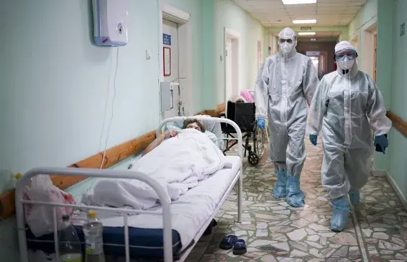 Медыкі падчас каранавіруса, ілюстрацыйнае фота
