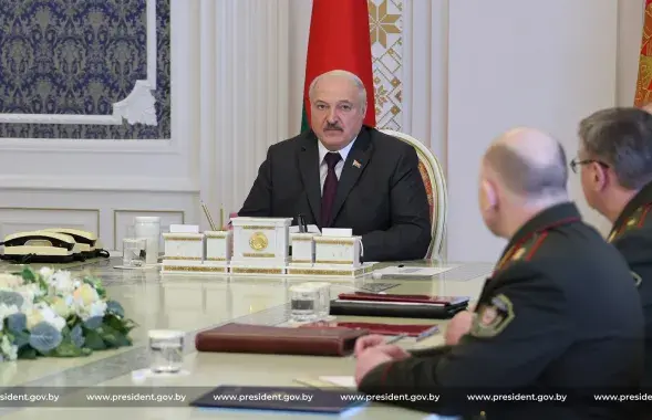 Александр Лукашенко и силовики / president.gov.by