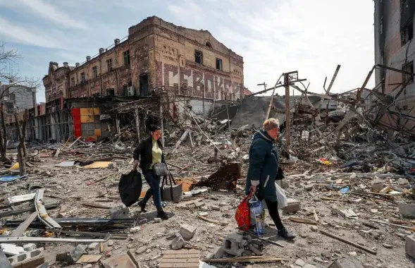 Разбураны Марыупаль / Reuters / Alexander Ermochenko