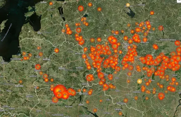 Запах гари и смог в Минске: синоптики отправляют в МЧС, а у МЧС всё спокойно