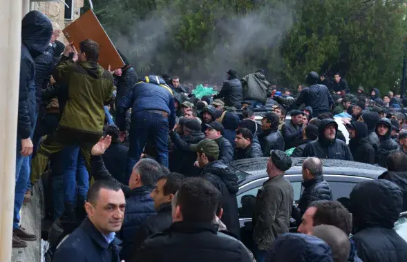 Протесты в Абхазии / РБК