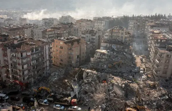 Разрушения в городе Хатай (Турция) — последствия землетрясения 6 февраля / Reuters

