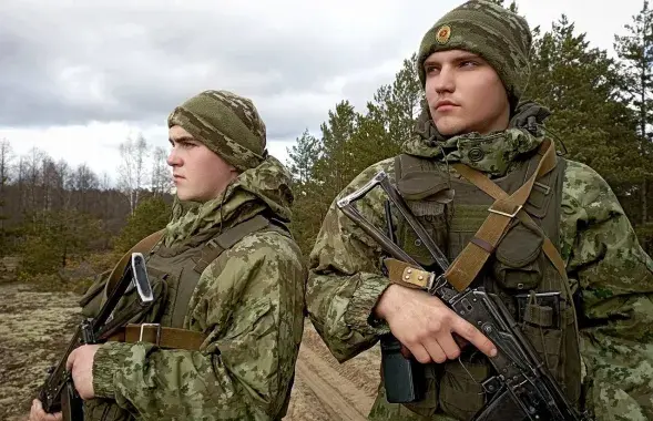 Белорусским пограничникам хочется хотя бы на шаг оказаться в ЕС? / vk.com/gpkgovby
