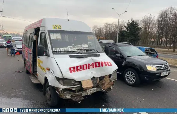 Наступствы аварыі з удзелам маршрутнага таксі /&nbsp;@gaiminsk
