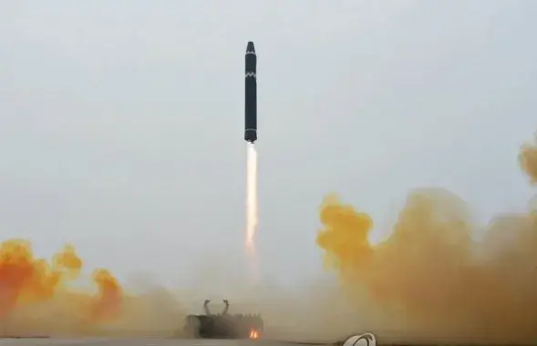 Запуск КНДР міжкантынентальнай балістычнай ракеты 19 лютага / Цэнтральнае тэлеграфнае агенцтва Карэі
