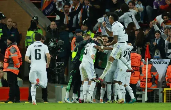 Игроки "Реала" празднуют победу / Reuters
