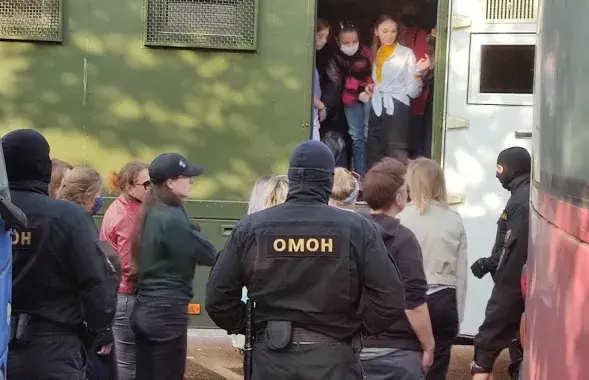 Задержания во время уличных маршей в Минске / Еврорадио​