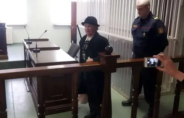 Nina Bahinskaya in court / /twitter.com/viasna96
