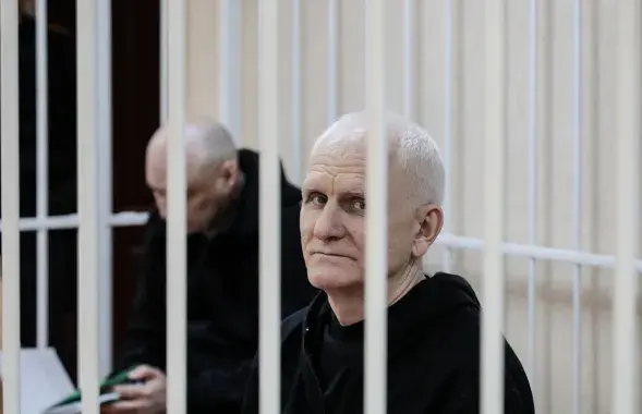 Nobel Prize winner Ales Bialiatski on trial in Belarus / sb.by
