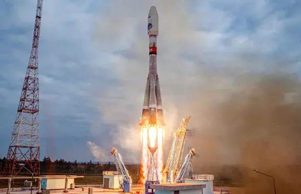 Запуск ракеты с лунным модулем "Луна-25" / Роскосмос