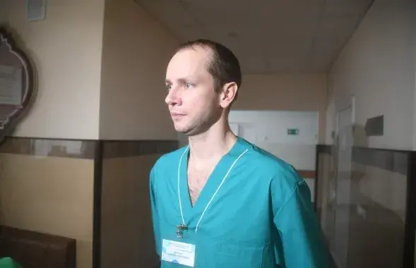 Заведующий отделом хирургии Столбцовской больницы Дмитрий Плескач​