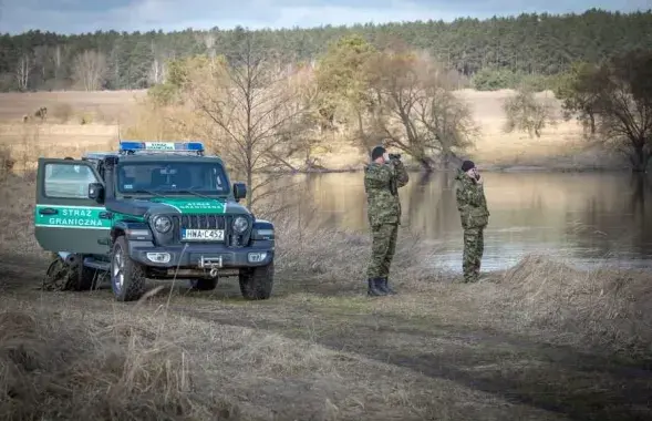 Польскія памежнікі аглядаюць дзяржмяжу​ /&nbsp;twitter.com/Straz_Graniczna