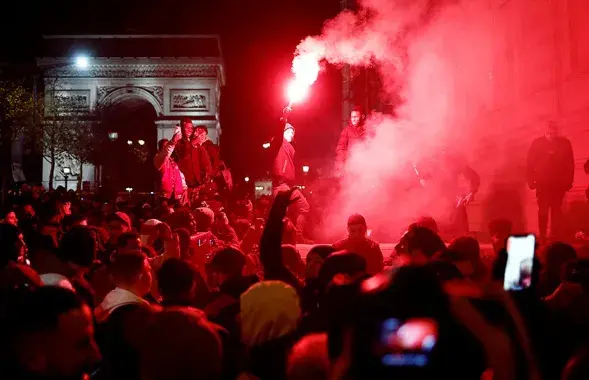 Беспорядки в Париже / Reuters
