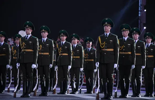 В Москву поедут военные из роты почетного караула​