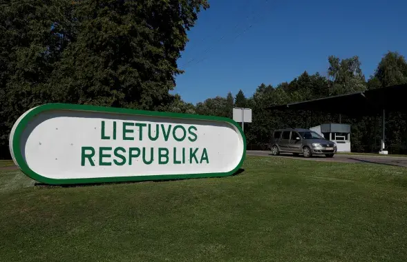 Условия на границе Беларуси и Литвы &mdash; как во время &quot;холодной войны&quot; / Reuters