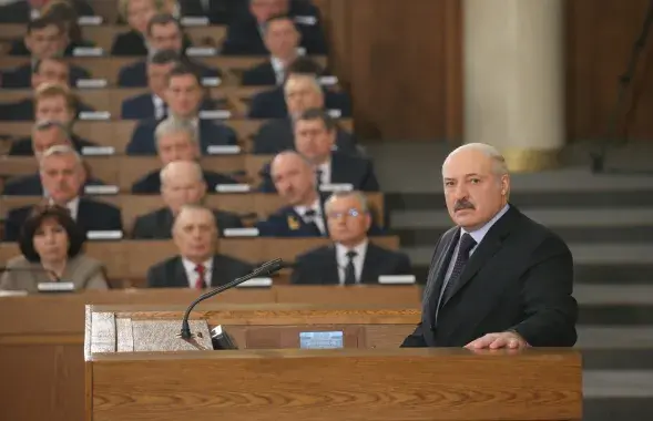 Звычайна Аляксандр Лукашэнка выступаў з пасланнем да народа і парламента вясной / БЕЛТА​