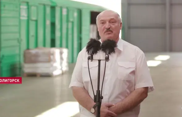 Александр Лукашенко в Солигорске / СТВ