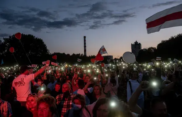 Встреча Тихановской с избирателями в Минске, 30 июля / Еврорадио​