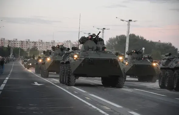 Военная техника в Минске / Еврорадио​
