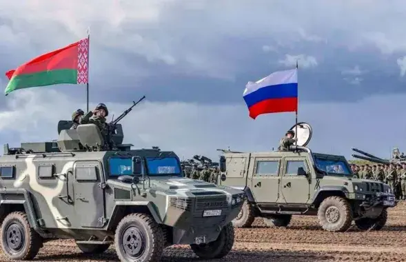 Беларускія і расійскія вайскоўцы / прэс-служба Мінабароны Беларусі
