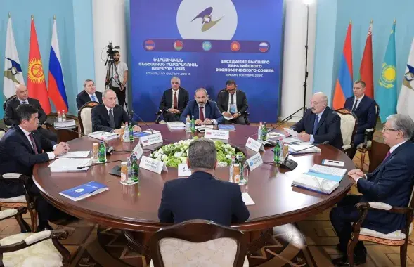 Беларусь адкладае падпісанне Мытнага кодэксу ЕАЭС 