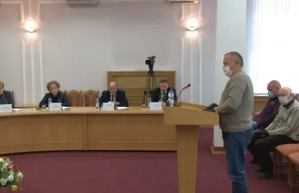 Николай Соляник в ЦИК / кадр из видеотрансляции​