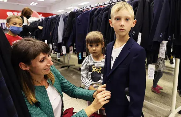 В Беларуси дети должны ходить в школу в одежде делового стиля / БЕЛТА
