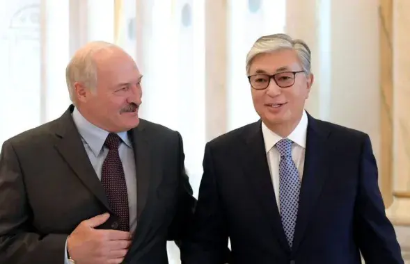 Аляксандр Лукашэнка і Касым-Жамарт Такаеў / прэс-служба прэзідэнта Казахстана
