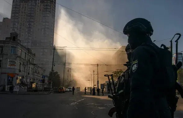 Последствия обстрелов в Киеве /&nbsp;Getty Images
