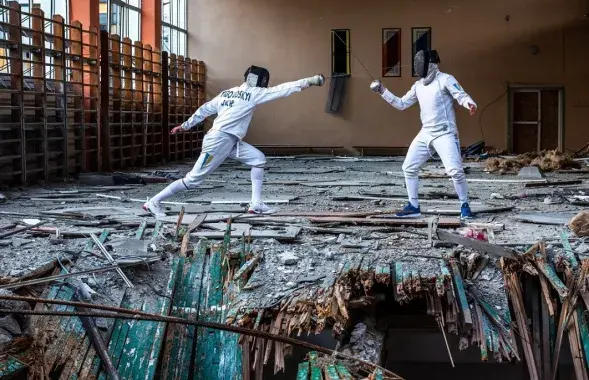 Разрушенный спортивный зал в Украине / facebook.com/nikolay.synelnykov