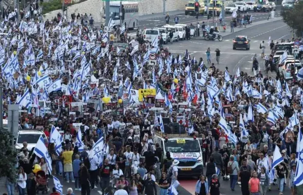 Митинг семей израильтян, захваченных ХАМАС