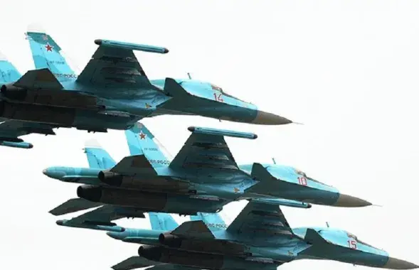 Российские истребители-бомбардировщики Су-34
