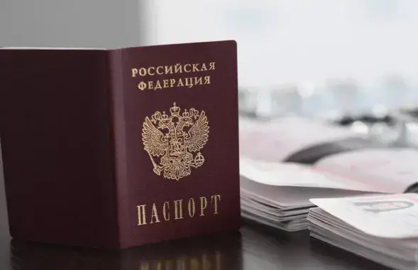 Во время войны Россия упрощает прием в гражданство