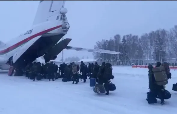 Белорусские военные отправляются в Россию