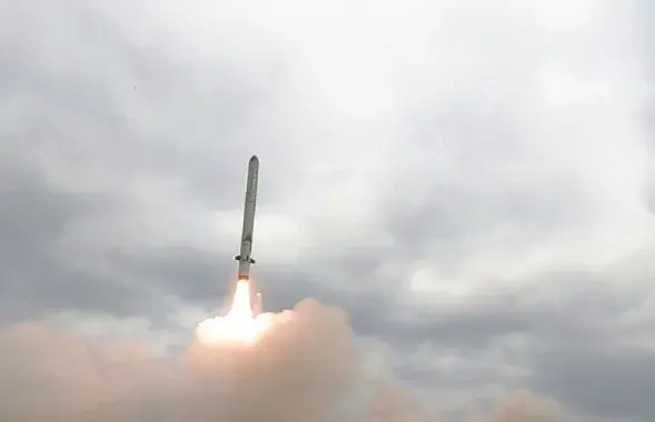 "Іскандэр" запускае ракету (ілюстрацыйнае фота)

