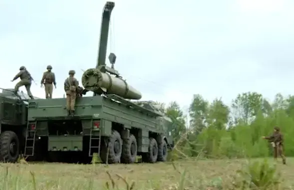 Тактическое ядерное оружие в Беларуси находится под контролем РФ
