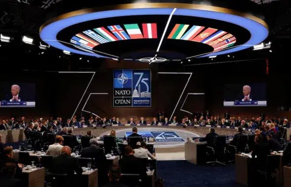 Саміт NATO праходзіць у Вашынгтоне
