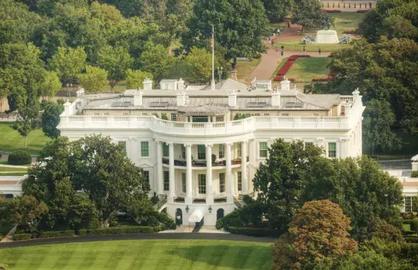 Белый дом — официальная резиденция президентов США
