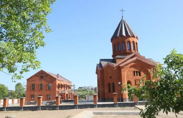 Церковь строится в Минске третий год
