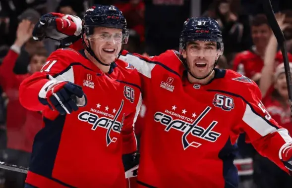 Алексей Протас (слева)
