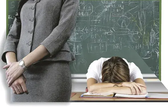 Чиновники говорят, что снимают с педагогов обязанности по выполнению "несвойственных им функций"
