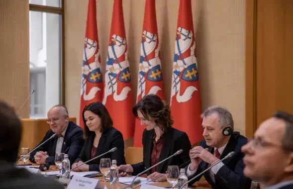 Светлана Тихановская и Анатолий Лебедько в Сейме Литвы
