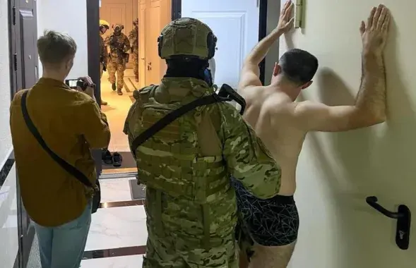 Затрыманні ва Украіне
