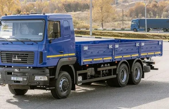 МАЗ-631228-570-010