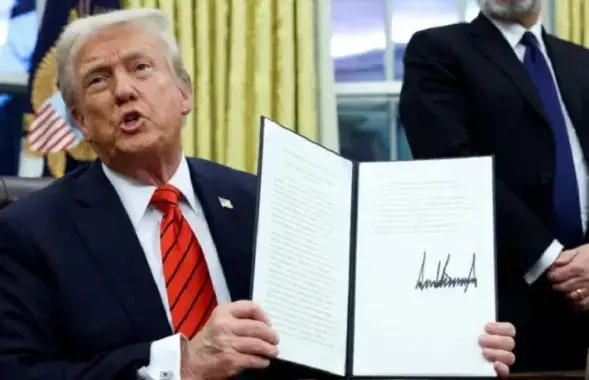 Дональд Трамп перакананы, што ўвядзенне пошлін на імпарт забяспечыць рост эканомікі
