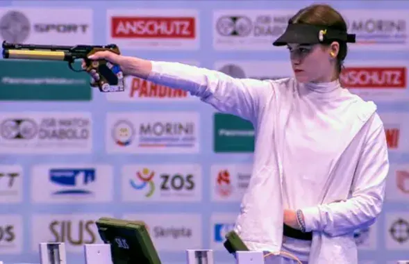 Александра Петрова
