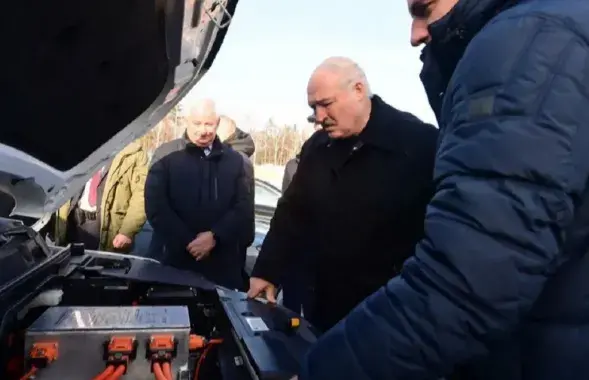 Александр Лукашенко устал ждать
