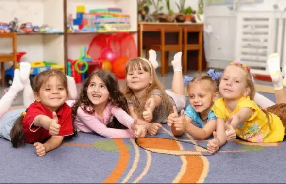 Дзеці ў дзіцячым садку
