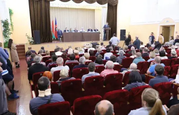 Итоги собрания властей с жителями
