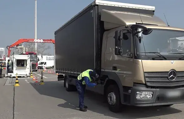 Проверка в Швейцарии
